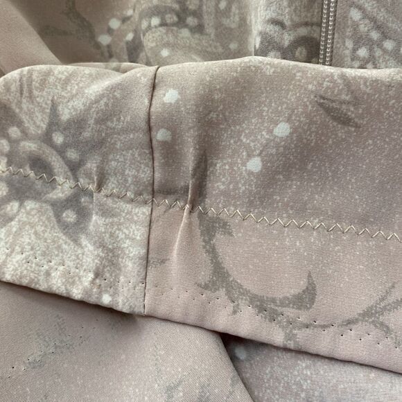 REDUCED***Christian Dior Vintage Floral Robe Size Small - Picture 11 of 12